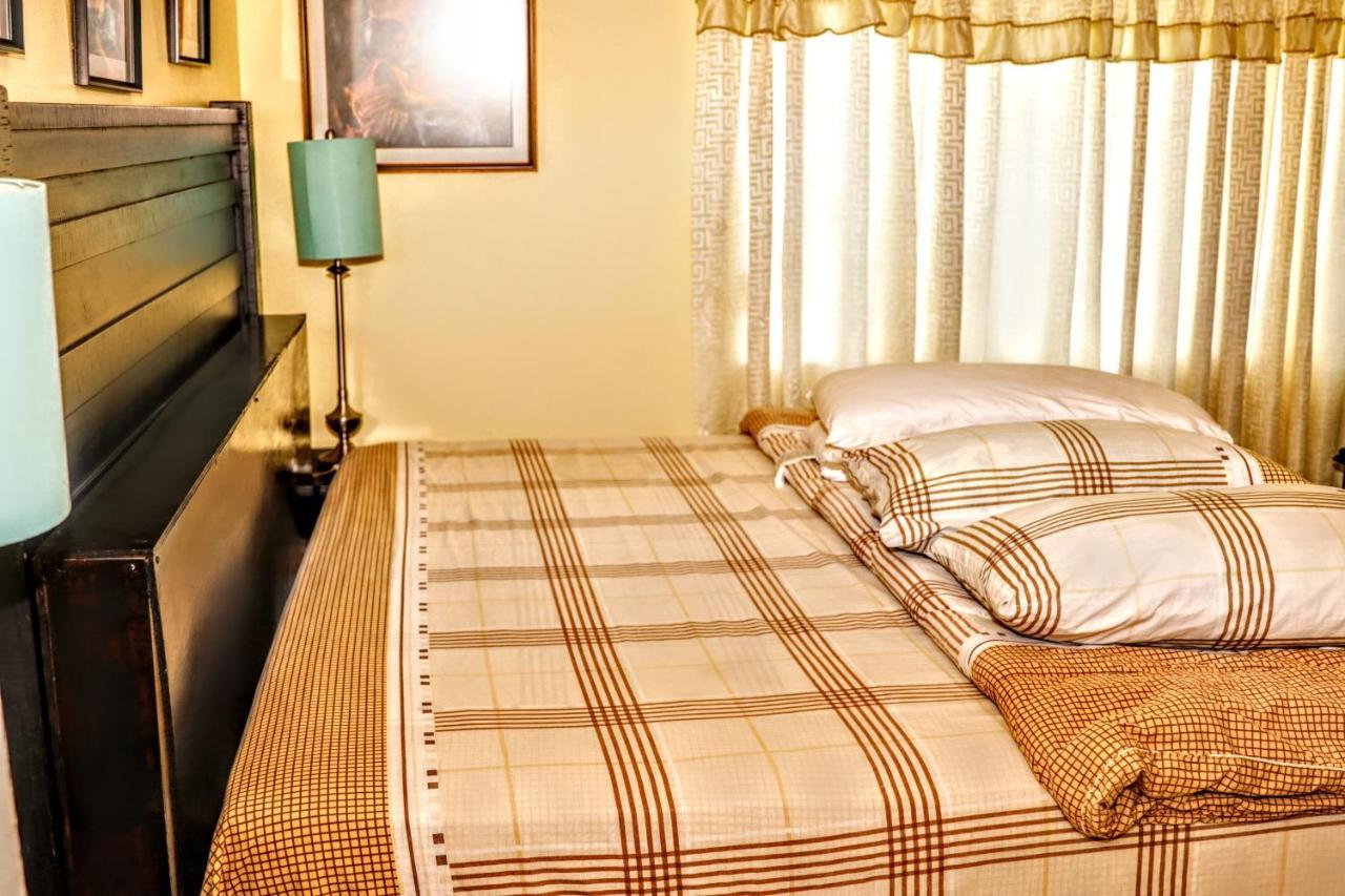 Crystoural Suites Near The Us Embassy - Gated & Secure - 2 Bedrooms, 2 Beds, 4 Guest Кингстон Экстерьер фото